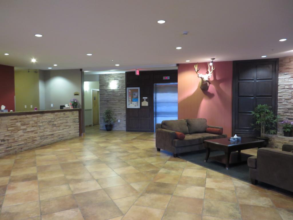 Sigma Inn & Suites Hudson'S Hope Hudson Hope Exterior foto