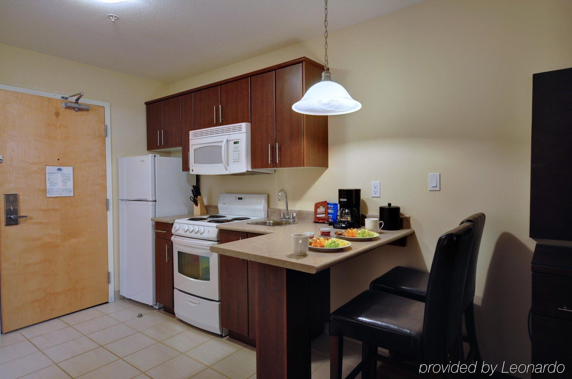 Sigma Inn & Suites Hudson'S Hope Hudson Hope Zimmer foto