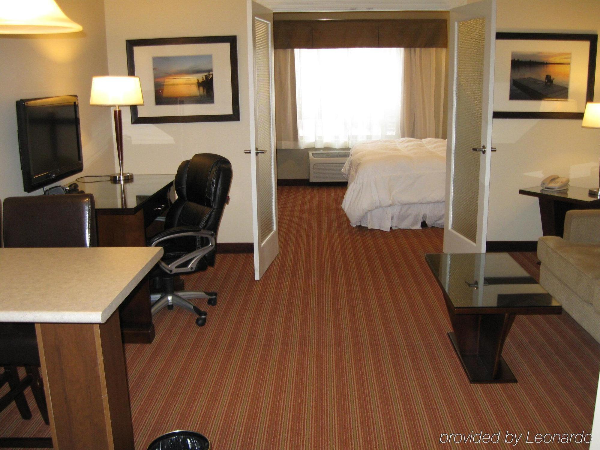 Sigma Inn & Suites Hudson'S Hope Hudson Hope Zimmer foto