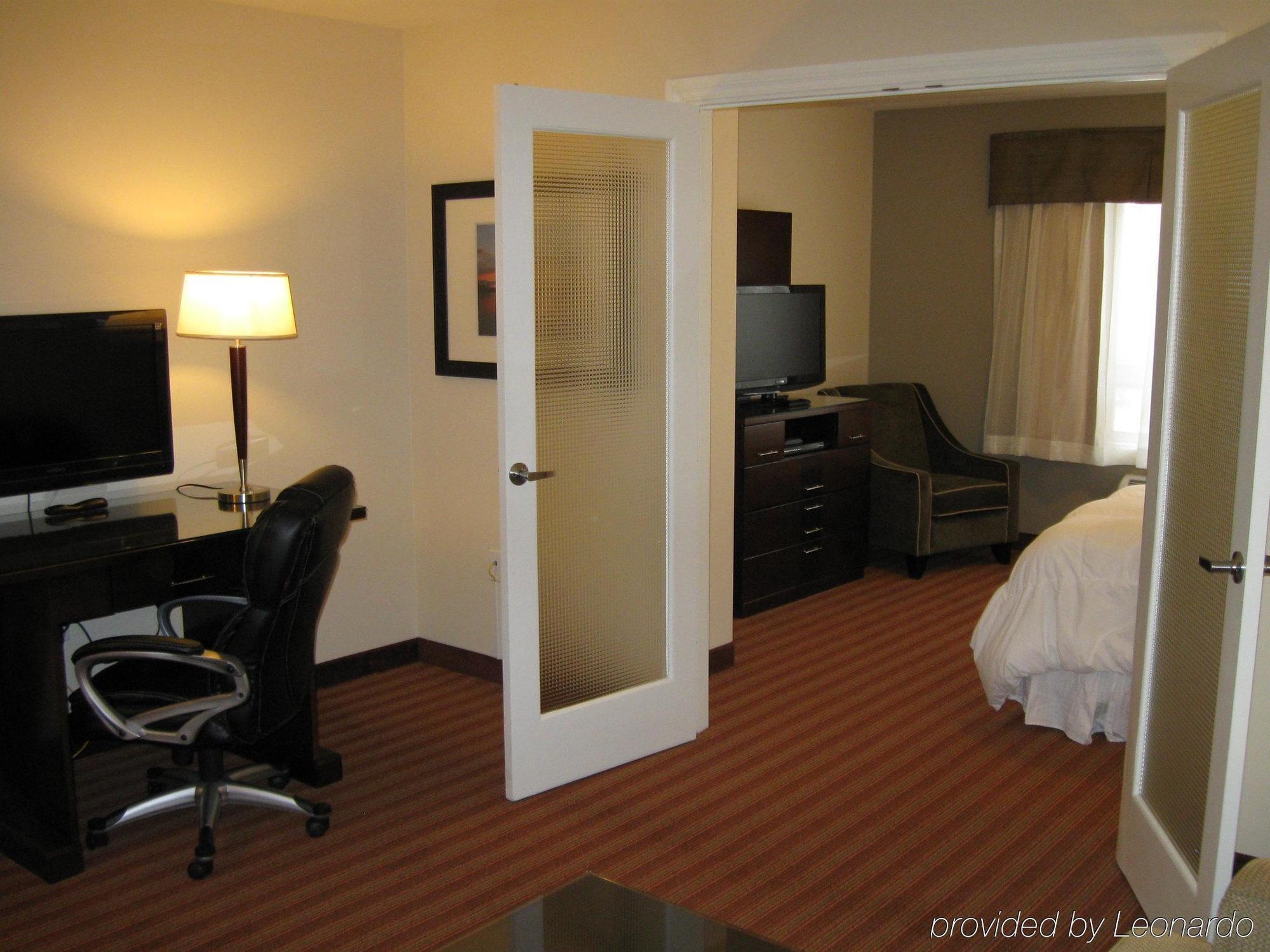 Sigma Inn & Suites Hudson'S Hope Hudson Hope Zimmer foto